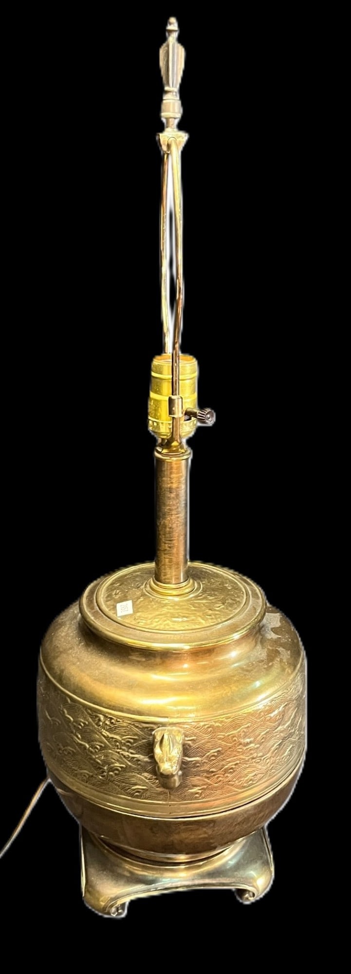 VINTAGE LARGE BRASS URN LAMP - 3