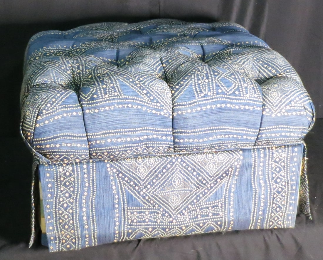 BUTTON TUFTED OTTOMAN - 3