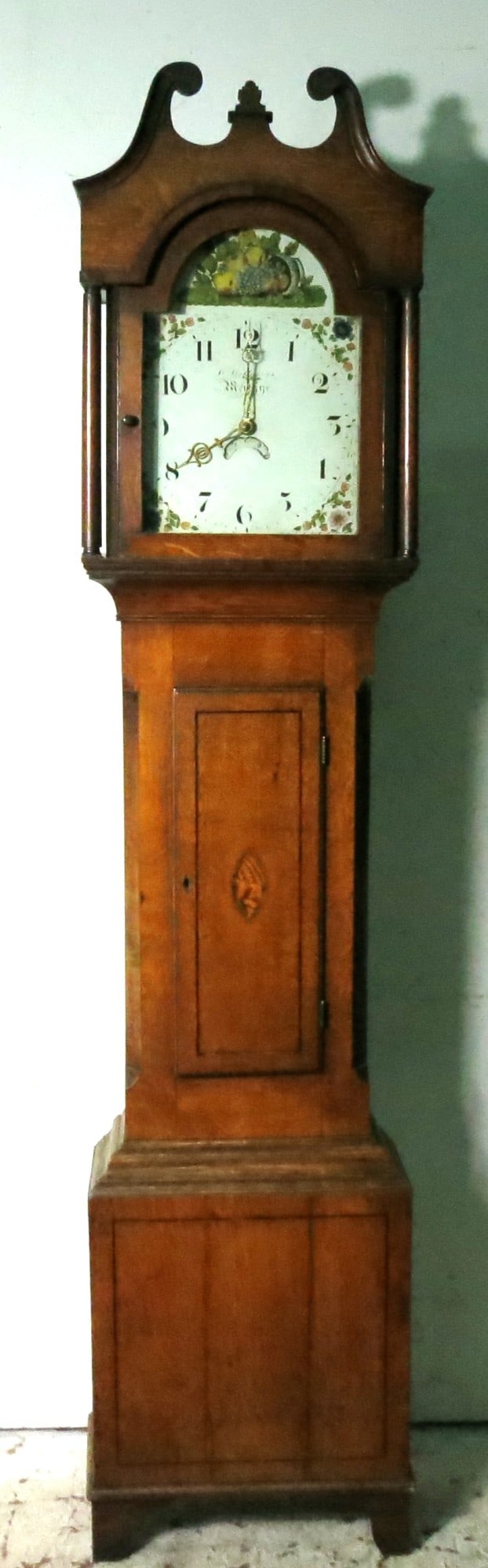 ANTIQUE AMERICAN GRANDFATHERS CLOCK (1 of 3)