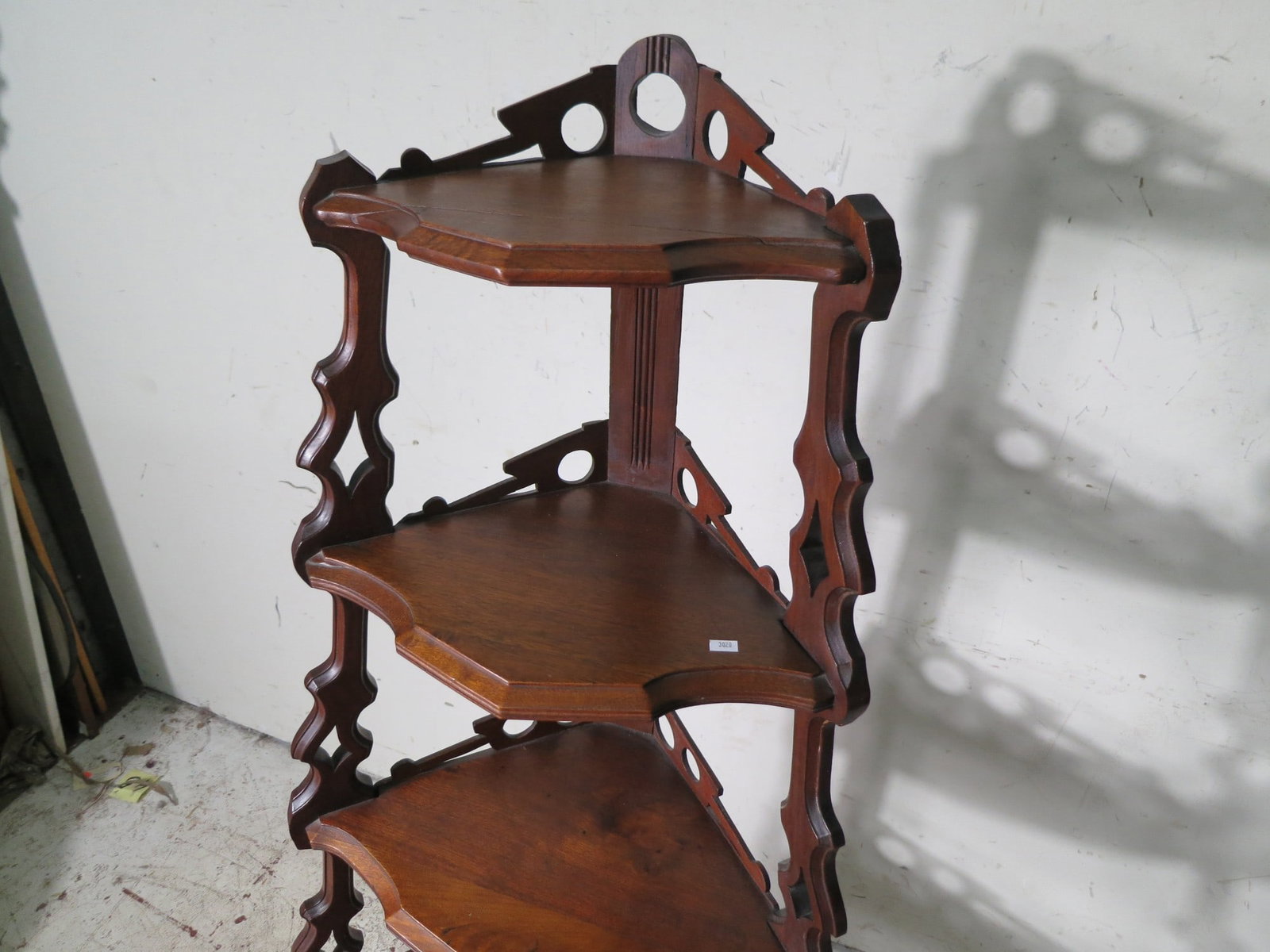 VICTORIAN CORNER WHATNOT STAND - 2