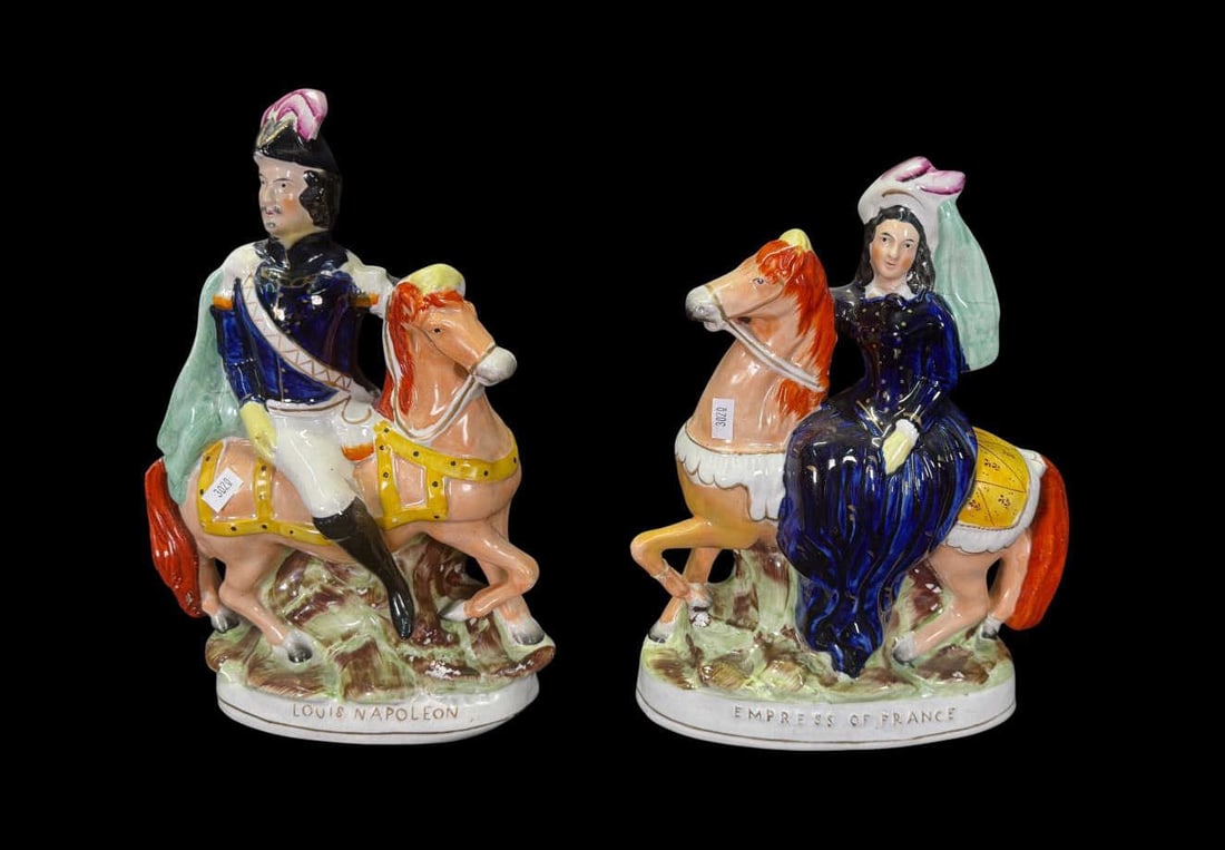 PAIR OF VICTORIAN STAFFORSHIRE POTTERY FIGURES (1 of 3)