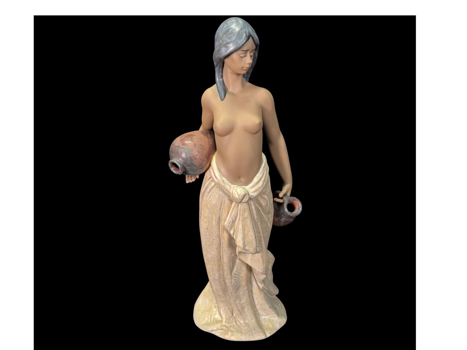 LLARDO "WATER GIRL" (1 of 5)