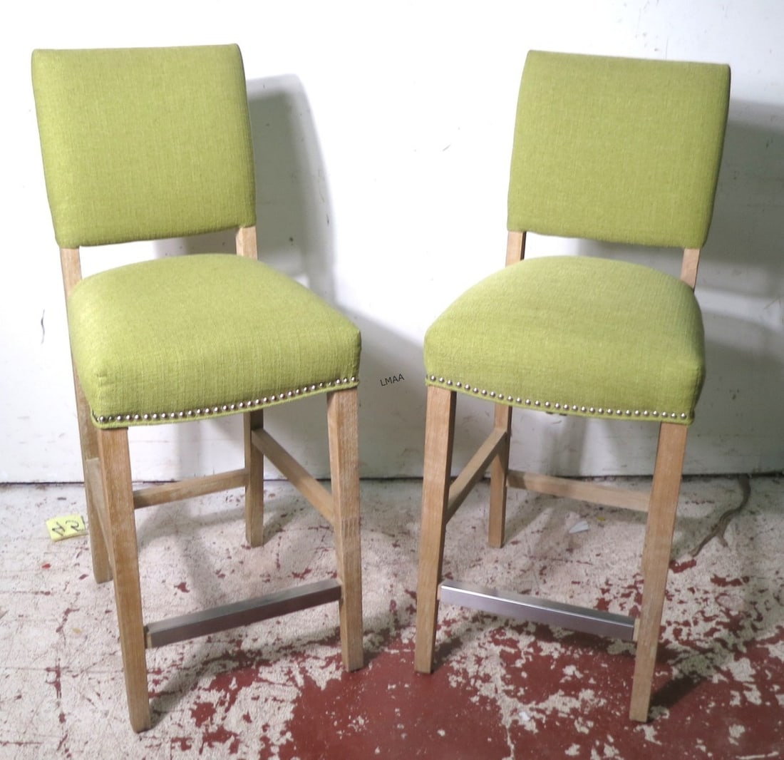 2 GREEN UPHOLSTERED BAR STOOLS - 3