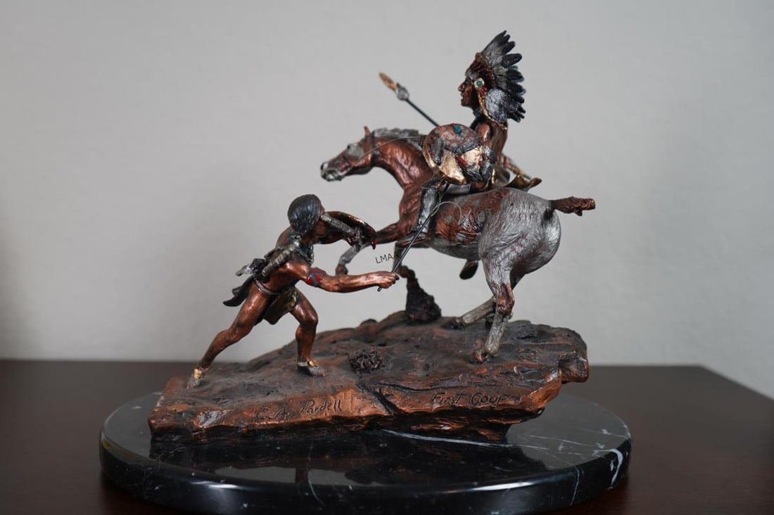 C.A. Pardell "Defending the People" #660 of 950: C.A. Pardell " Defending the People" #660 of 950 Crazy Horse and Moving Robe. Mixed media bronze, pewter and hand painted accents on black marble base. (25)