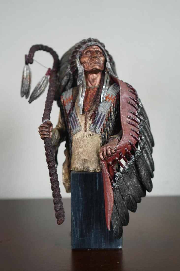 Joe Slockbower " War Bonet" Piece: Joe Slockbower - War Bonet - Piece Limited to Only 350 Sculptures (95/350) on marble base (15) Height: 11" in. by Width: 8"