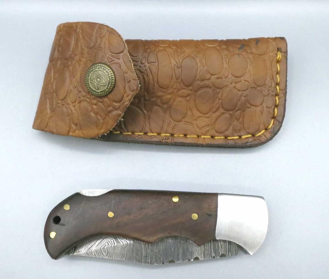 HANDMADE FOLDING POCKET KNIFE (1 of 3)