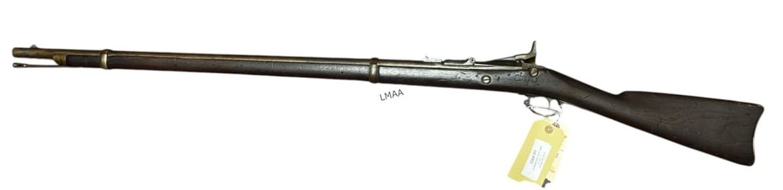 US SPRINGFIELD MODEL 1866 ALLIN CONVERSION RIFLE: 1863 US Springfield Model 1866 Second Allin Conversion .50-70 caliber breech loading trapdoor rifle. Side plate stamped 1863, eagle, and US / Springfield. Breechblock stamped 1866 / eagle head. Wood
