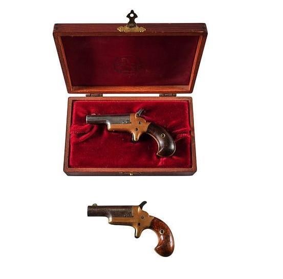 Antique Colt Third Model Thuer 41 RF Derringer (1 of 2)