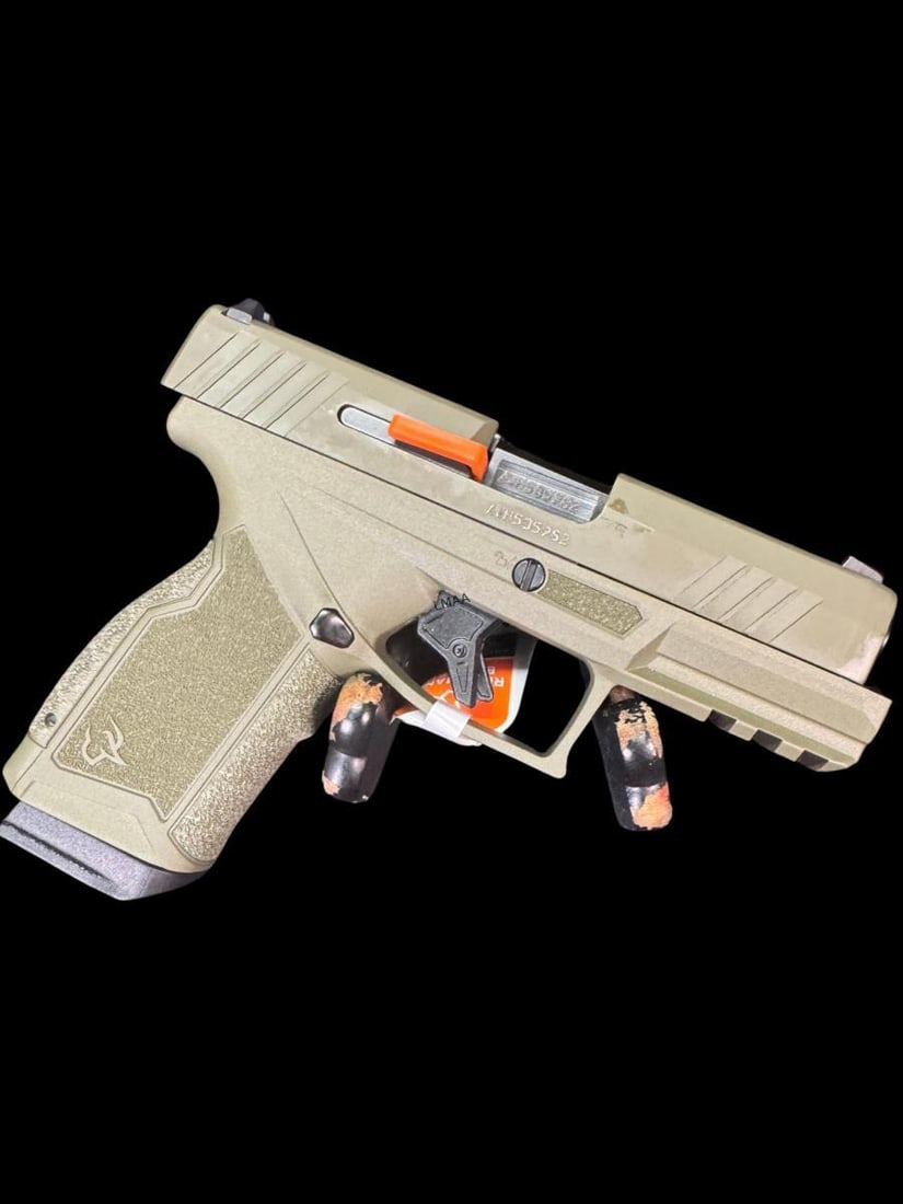 TAURUS GX4 CARRY SEMI AUTOMATIC 9MM (1 of 5)