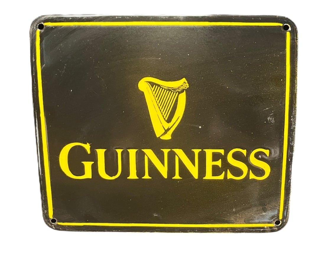 GUINNESS METAL SIGN: GUINNESS METAL SIGN Height: 9.5 in. by Width: 11 in.