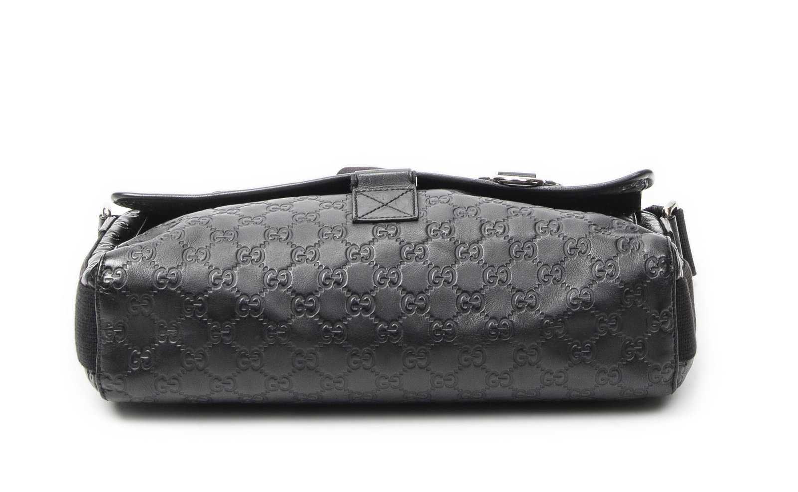 Gucci Rubber Effect Web Medium Messenger Sho - 10