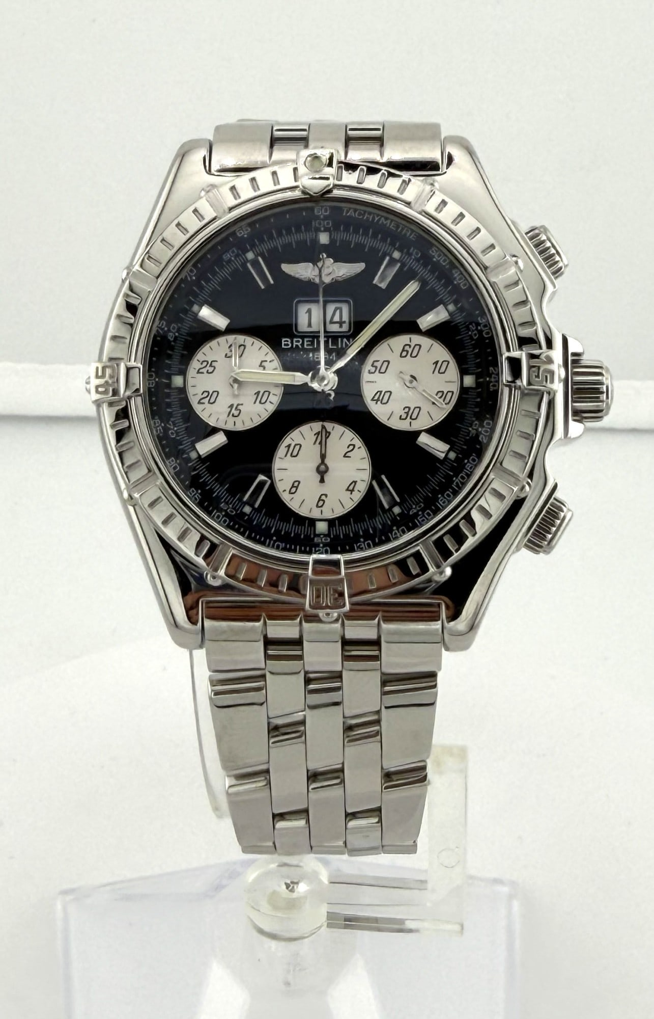 BREITLING B-1 STAINLESS 44MM: BREITLING B-1 STAINLESS 44MM W/ QUARTZ MOVEMENT