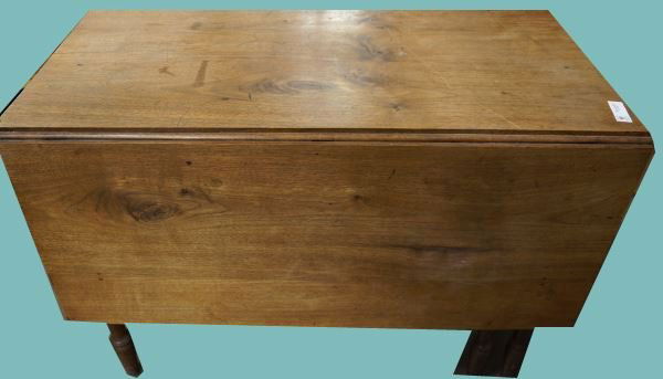 AMERICAN DROP LEAF TABLE: AMERICAN DROP LEAF TABLE WITH TURNIP LEGS. Height: 29 in. by Width: 42 in. by Depth: 58 in.
