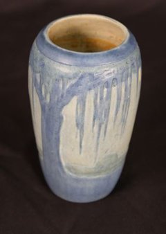 VINTAGE SOPHIE NEWCOMB POTTERY VASE, CIRCA 1909: VINTAGE SOPHIE NEWCOMB POTTERY VASE. CIRCA 1909. Height: 7 in. by Width: 4 in. by Depth: 4 in.