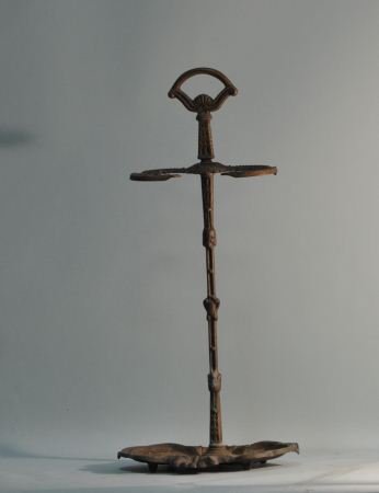 VICTORIAN CAST IRON CANE/UMBRELLA STAND: VICTORIAN CAST IRON CANE/UMBRELLA STAND. Height: 28 in. by Width: 13 in. by Depth: 11.5 in.