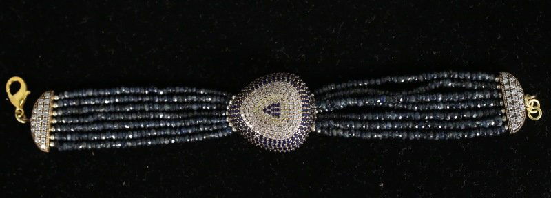 32 CT. GENUINE SAPPHIRE TURKISH ESTATE BRACELET: 32 CT. GENUINE SAPPHIRE TURKISH ESTATE BRACELET.