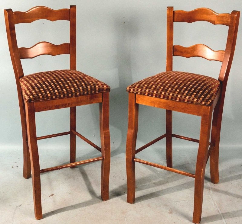 PAIR OF COUNTRY FRENCH STYLE BARSTOOLS: PAIR OF COUNTRY FRENCH STYLE BARSTOOLS. Height: 45 in. by Width: 18 in. by Depth: 17 in.
