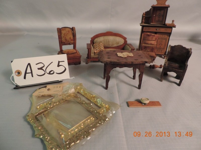Sofa, 2 chairs, table, high decorative chest.: Sofa, 2 chairs, table, high decorative chest. A365
