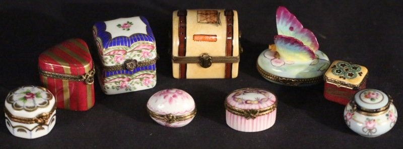 MIXED LOT OF 9 LIMOGES SNUFF BOXES: MIXED LOT OF 9 LIMOGES SNUFF BOXES.