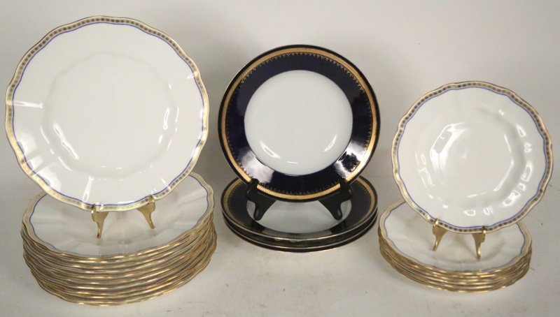 MIXED LOT OF 23 PLATES & BOWLS (1 of 4)