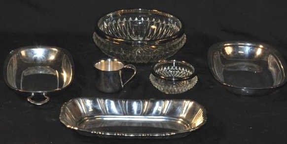 LOT OF SIX SILVERPLATED PIECES (1 of 4)
