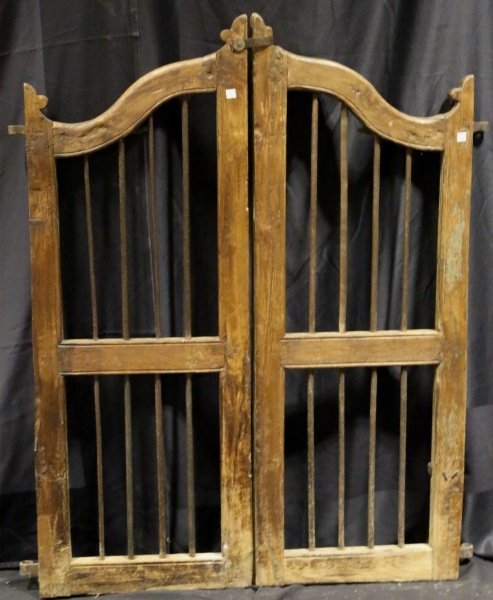 PAIR OF ANTIQUE SALOON DOORS (1 of 3)