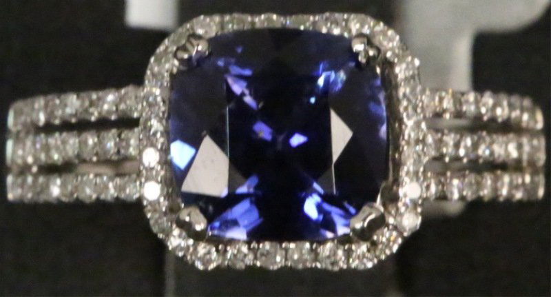 14KT 2.13 CT TANZANITE & 0.31 CT DIAMOND RING (1 of 5)