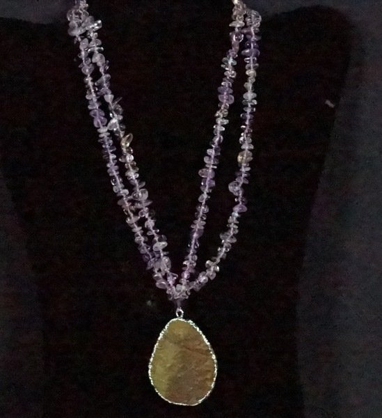 AMETHYST NECKLACE WITH GEODE DROP PENDANT (1 of 2)