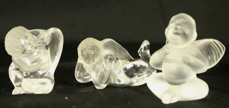 PAIR OF DAUM FRANCE ANGELS & LALIQUE ANGEL (1 of 4)