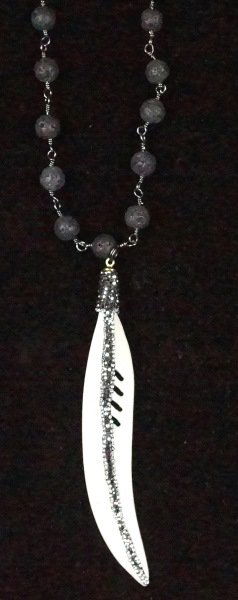 BLACK ONYX SWAROVSKI CRYSTAL LEAF PENDANT/NECKLACE (1 of 5)