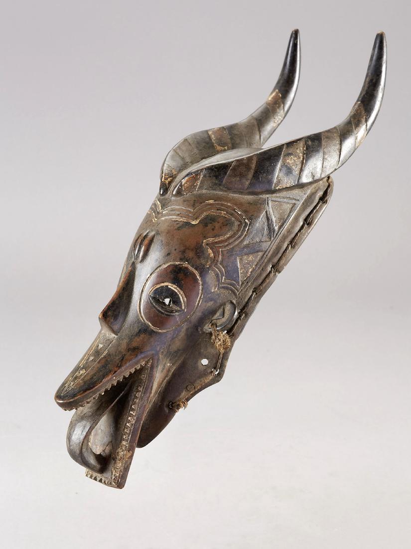 Maske  (TRIBAL ART) (1 of 4)