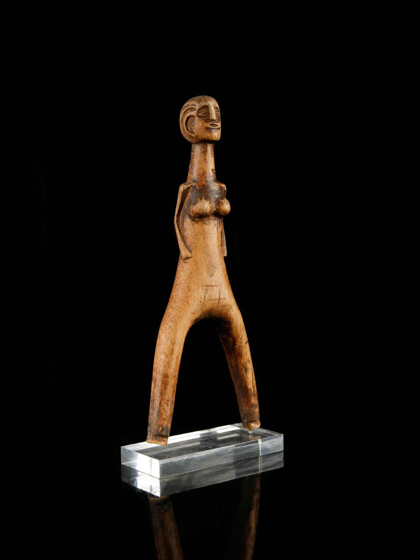 Steinschleuder (TRIBAL ART) (1 of 7)