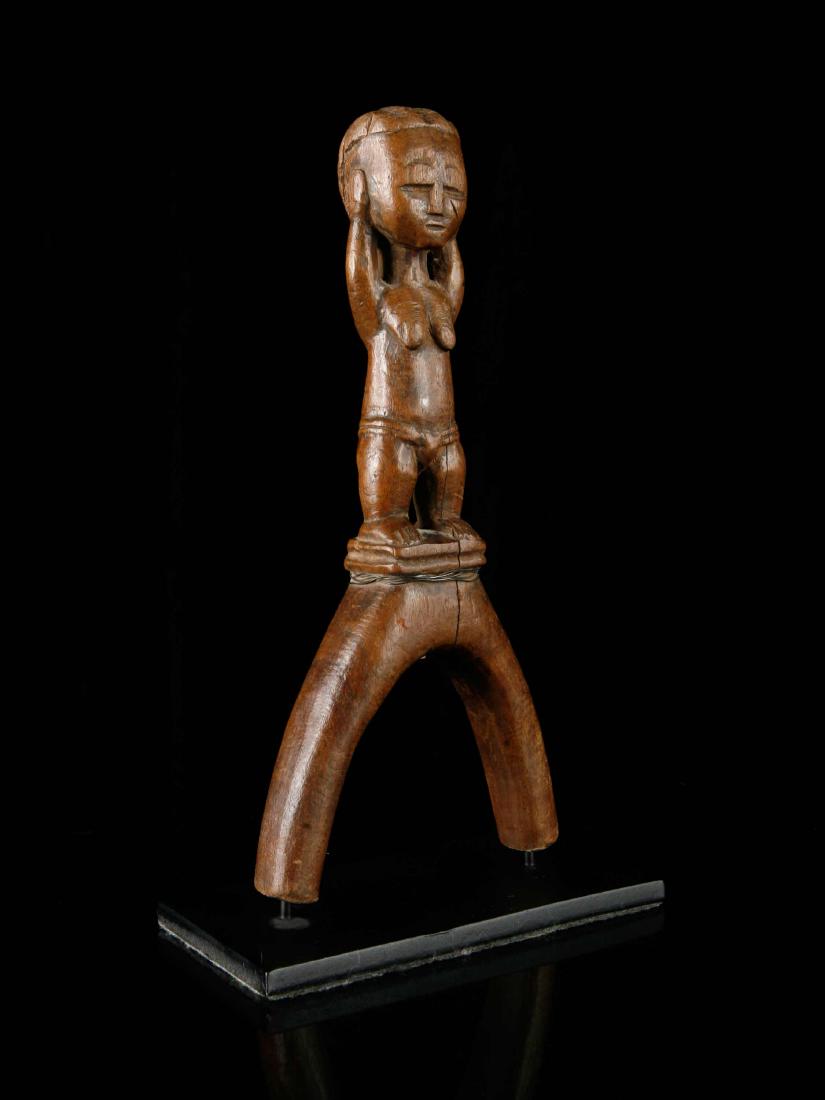 Steinschleuder (no reserve price) (1 of 6)