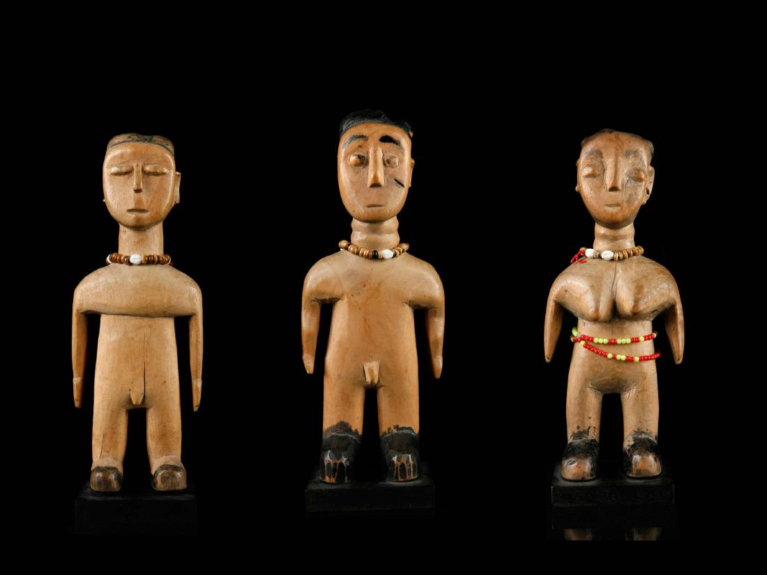 3 Figuren, "venavi" (TRIBAL ART) (1 of 10)