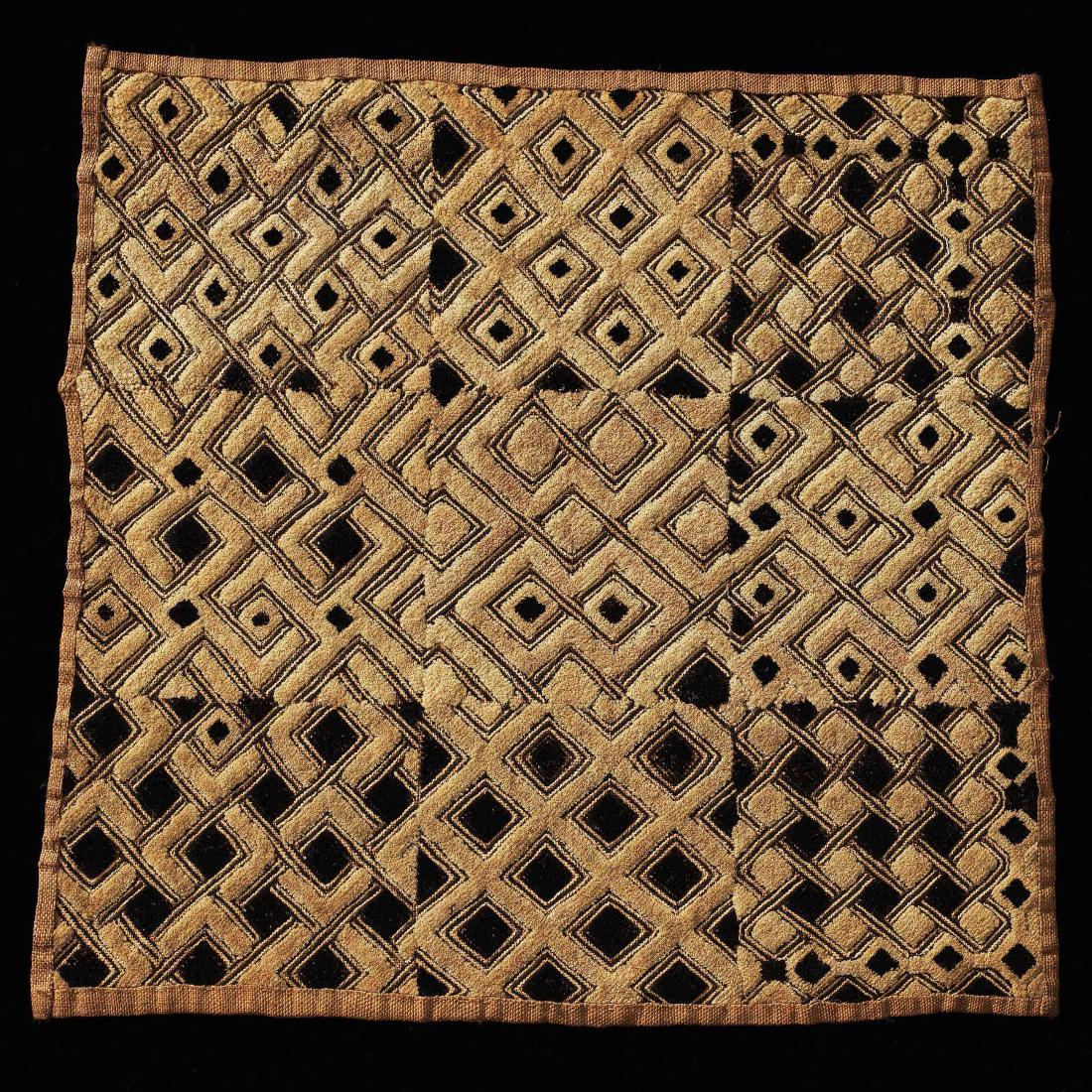 Raphia-Plüschgewebe (TRIBAL ART) (1 of 1)