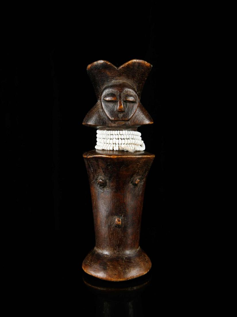 Puppe, "mwana hiti" (TRIBAL ART) (1 of 5)