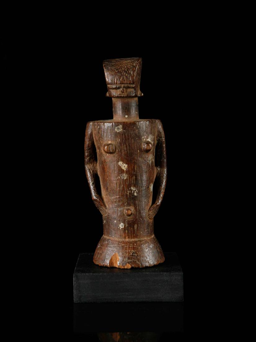 Puppe, "mwana hiti" (TRIBAL ART) (1 of 6)