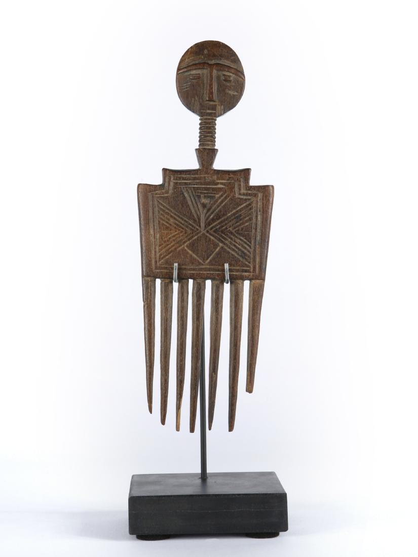 Asante Kamm, "duafe" / Asante Comb, "duafe" (1 of 5)