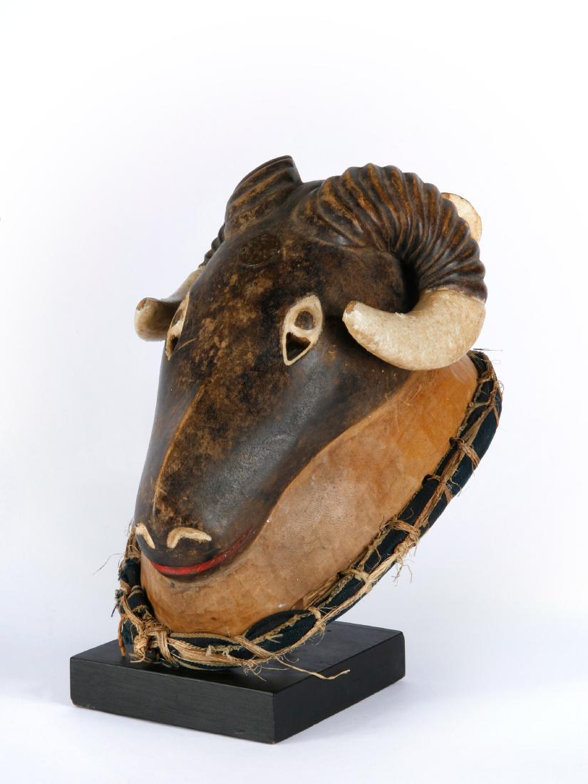 Maske, "gbagba" (1 of 9)