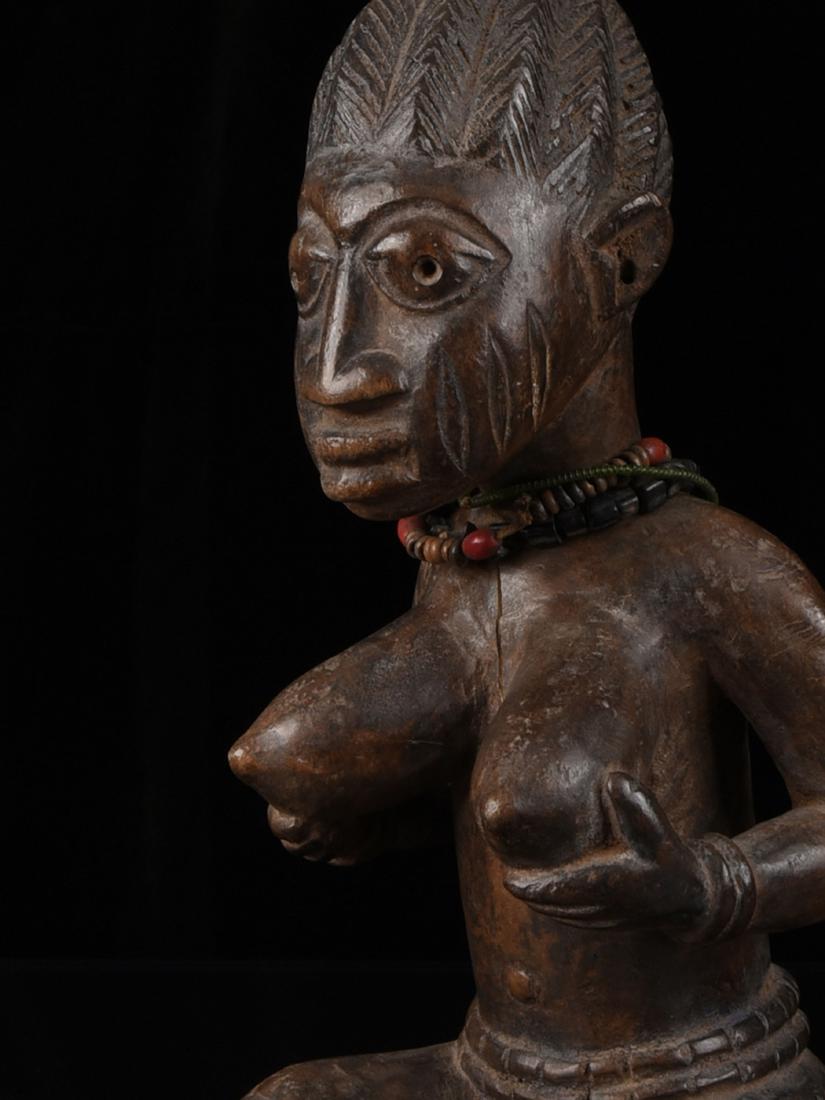 Altar-Figur (1 of 15)