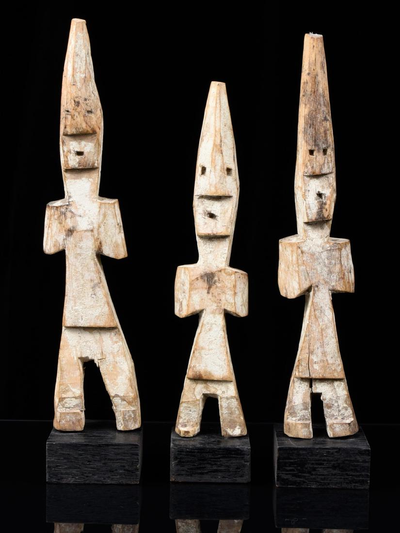 3 Figuren, "kpakpewo" (1 of 14)