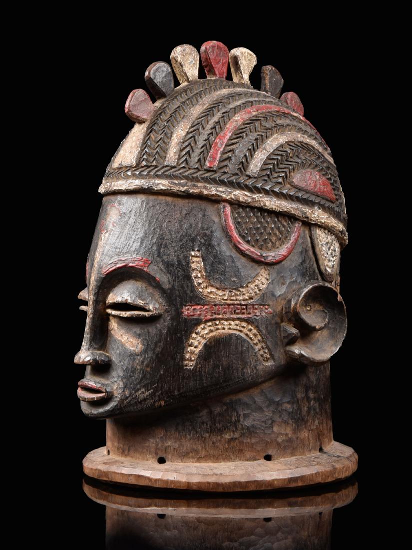 Maske, "egwu agba" (1 of 20)