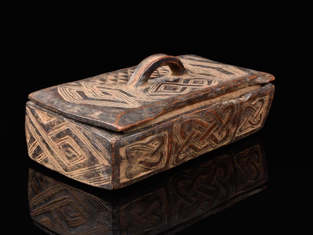 Kuba-Deckeldose / African Art (1 of 8)