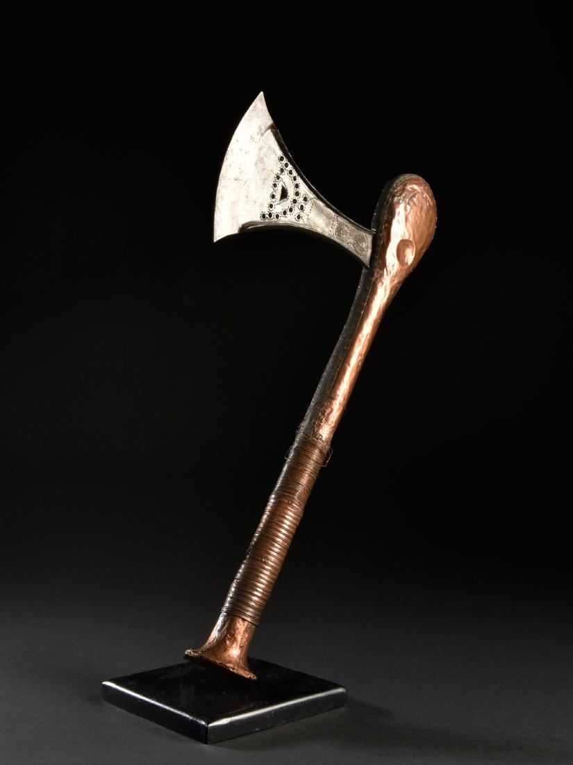 Songye-Axt / African Ethnographic Art (1 of 19)