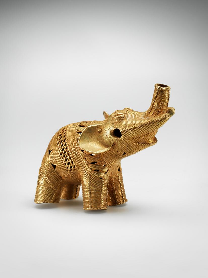 Prestige-Objekt / Baule-Elefant /  African Art (1 of 3)