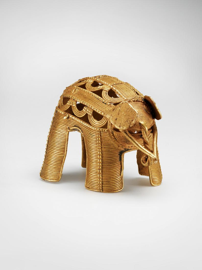 Prestige-Objekt / Baule-Elefant /  African Art (1 of 3)