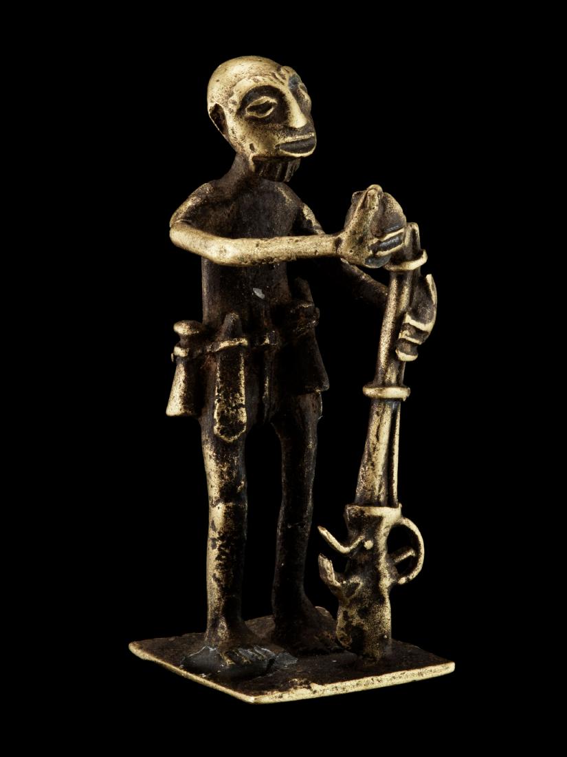 Goldgewicht (1 of 5)