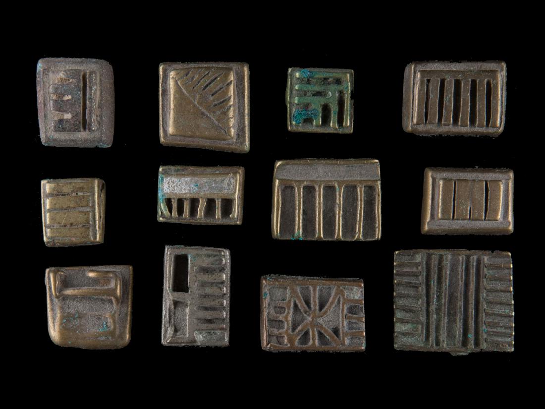 12 Goldgewichte (1 of 1)