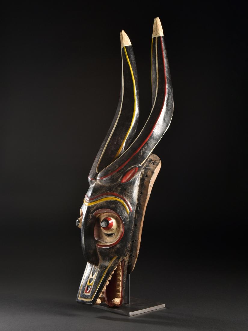 A GURO "ZAMBLE" MASK (1 of 16)