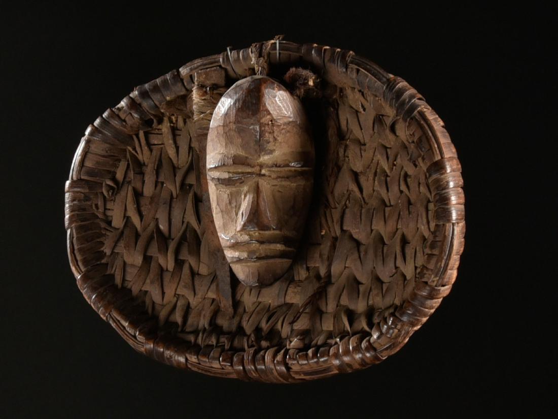 A DAN MASKETTE (1 of 9)